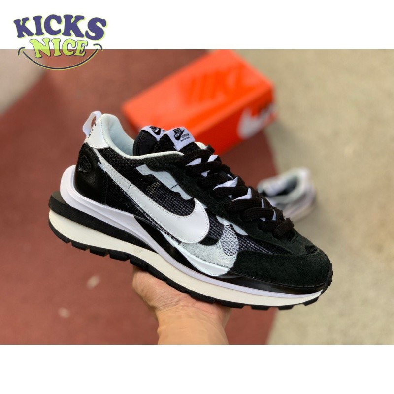 Sacai x VaporWaffle 'Black White' Size 36-47.5 Sacai x VaporWaffle 'Black White' Size 36-47.5