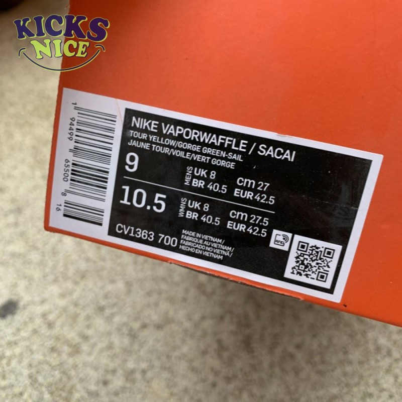 Sacai x VaporWaffle 'Tour Yellow' Size 40-47.5 Sacai x VaporWaffle 'Tour Yellow' Size 40-47.5