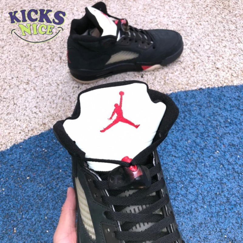 Jordan 5 Retro Gore-Tex Off-Noir DR0092-001 Size 40-47.5 Jordan 5 Retro Gore-Tex Off-Noir DR0092-001 Size 40-47.5