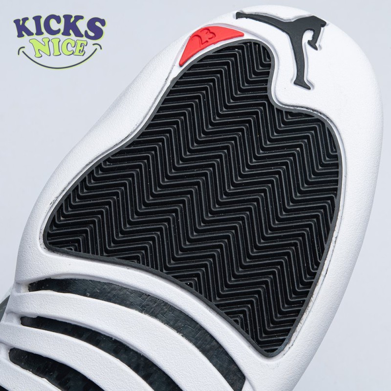 Air Jordan 12 Retro Playoffs(2022) Size 40-47.5 Air Jordan 12 Retro Playoffs(2022) Size 40-47.5