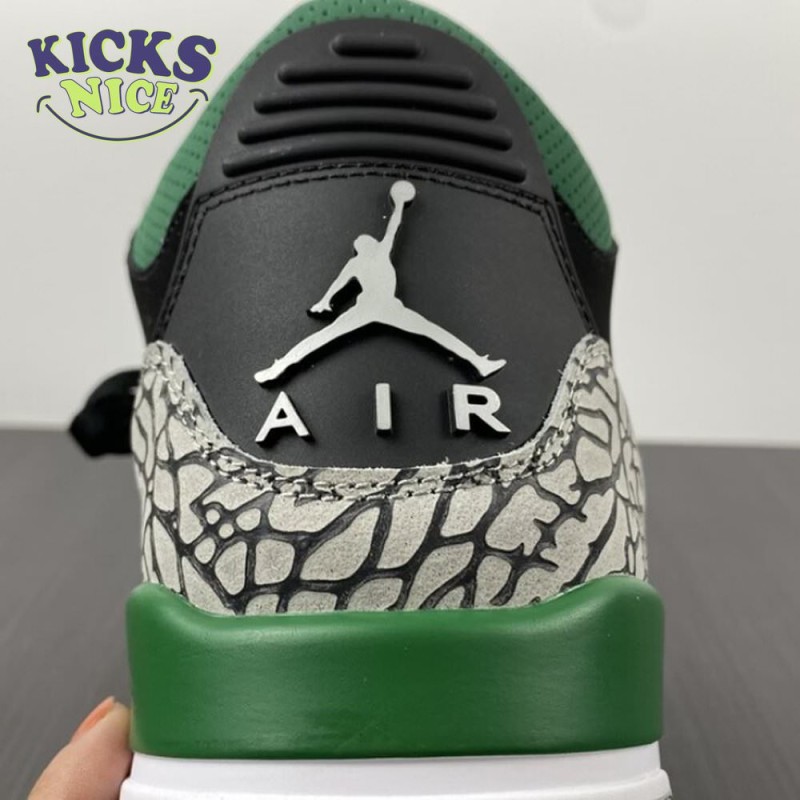 Air Jordan 3 Pine Green Size 40-47.5 Air Jordan 3 Pine Green Size 40-47.5