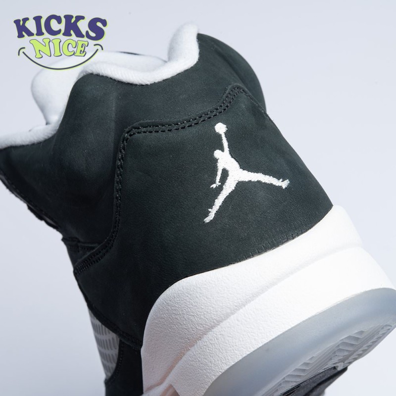 Air Jordan 5 Retro 'Oreo' 2021 Size 40-47.5 Air Jordan 5 Retro 'Oreo' 2021 Size 40-47.5