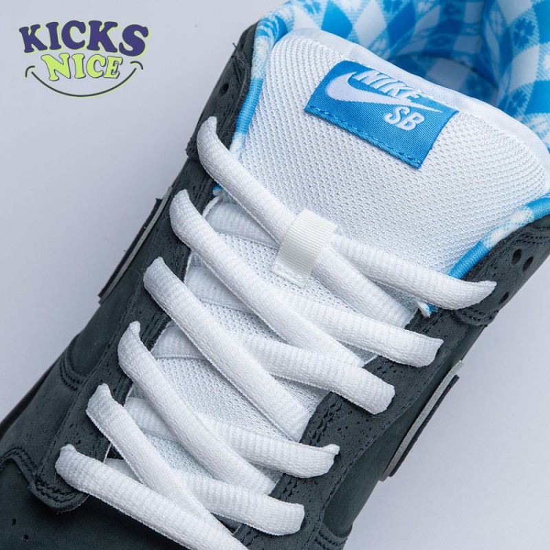 Dunk Low Premium SB 'Blue Lobster' Size 40-47.5 Dunk Low Premium SB 'Blue Lobster' Size 40-47.5