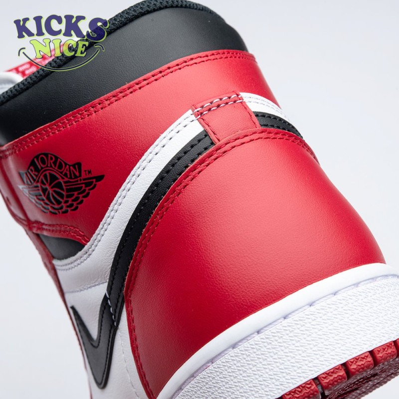 Jordan 1 Retro Chicago Size 36-47.5 Jordan 1 Retro Chicago Size 36-47.5