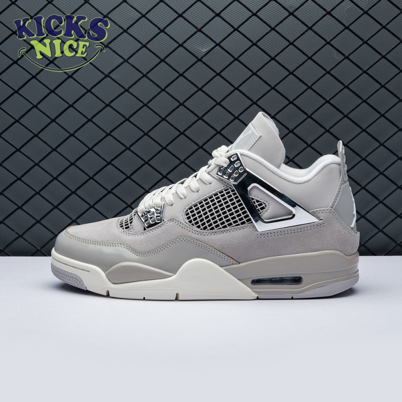 Jordan 4 Retro Women 's Frozen Moments AQ9129-001 Size 36-48.5 Jordan 4 Retro Women 's Frozen Moments AQ9129-001 Size 36-48.5