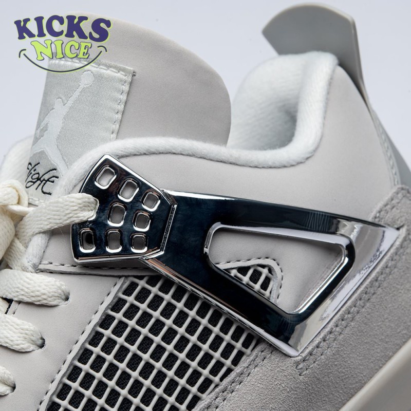 Jordan 4 Retro Women 's Frozen Moments AQ9129-001 Size 36-48.5 Jordan 4 Retro Women 's Frozen Moments AQ9129-001 Size 36-48.5