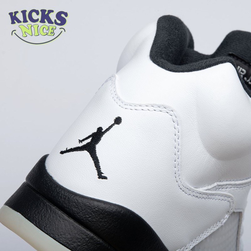 Jordan 5 Retro Reverse Metallic DD0587 110 Size 40-47.5 Jordan 5 Retro Reverse Metallic DD0587 110 Size 40-47.5
