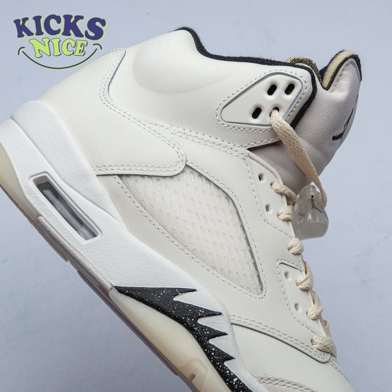 Jordan 5 Retro SE Sail FN7405-100 Size 40-47.5 Jordan 5 Retro SE Sail FN7405-100 Size 40-47.5