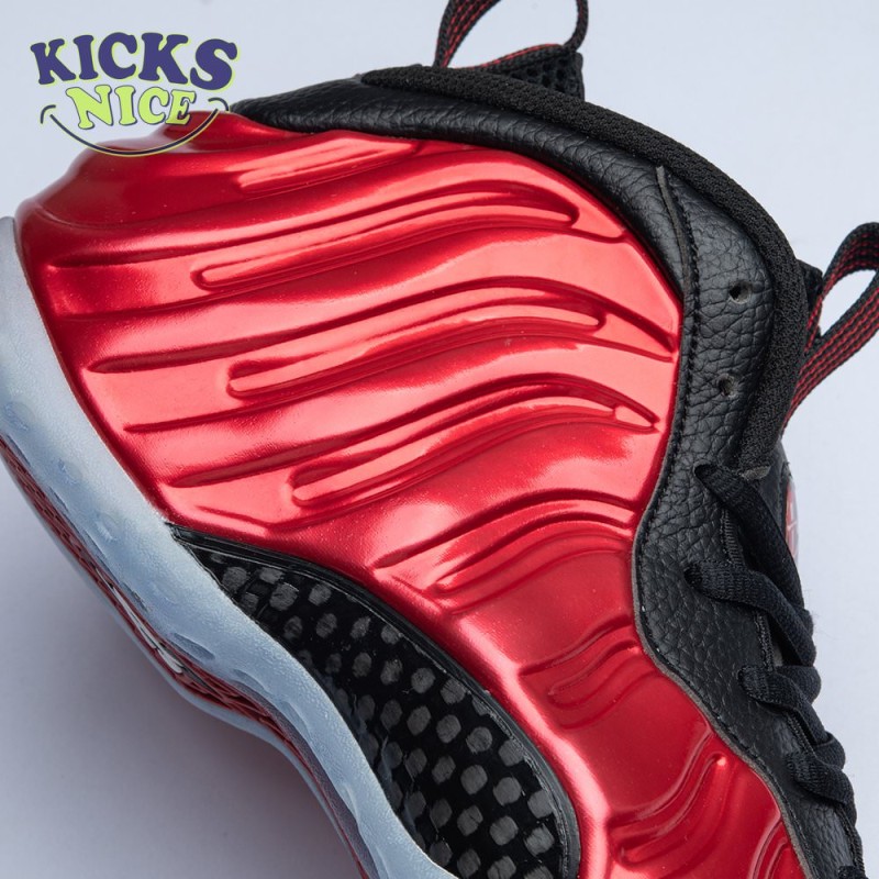 Nike Air Foamposite Metallic Red Size 38.5-46 Nike Air Foamposite Metallic Red Size 38.5-46