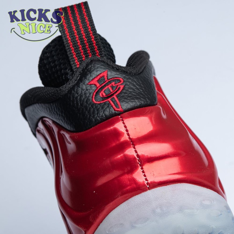 Nike Air Foamposite Metallic Red Size 38.5-46 Nike Air Foamposite Metallic Red Size 38.5-46