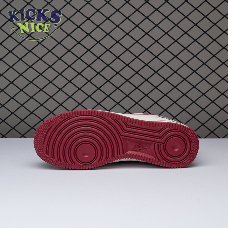 x Nike Air Foamposite One 652792-100 Size 42-44