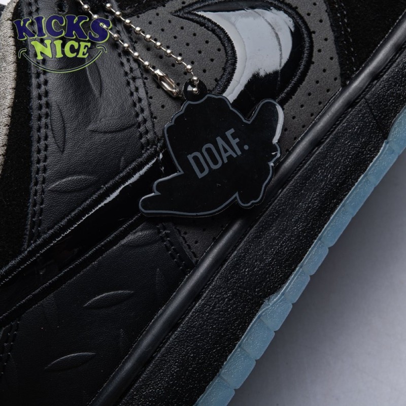 Nike Dunk Low Ducks of a Feather Black University of Oregon PE HV1470-001 Unisex