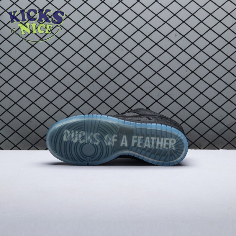 Nike Dunk Low Ducks of a Feather Black University of Oregon PE HV1470-001 Unisex