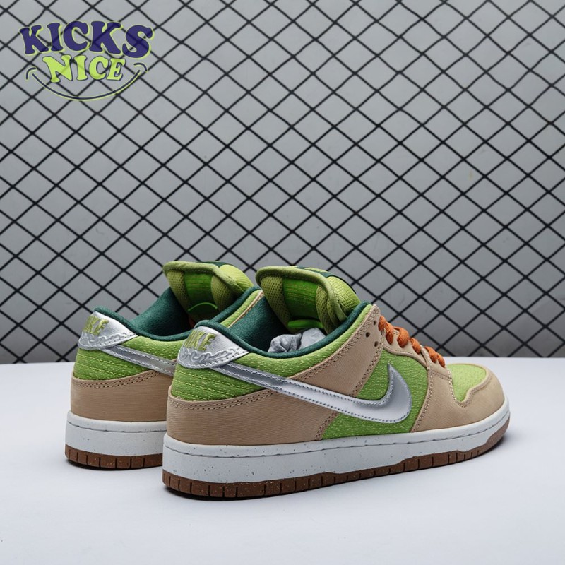 Nike SB Dunk Low Escargot FQ7585 200 Size 36-47.5 Nike SB Dunk Low Escargot FQ7585 200 Size 36-47.5