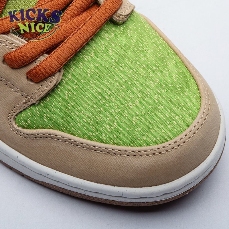 Nike SB Dunk Low Escargot FQ7585 200 Size 36-47.5 Nike SB Dunk Low Escargot FQ7585 200 Size 36-47.5