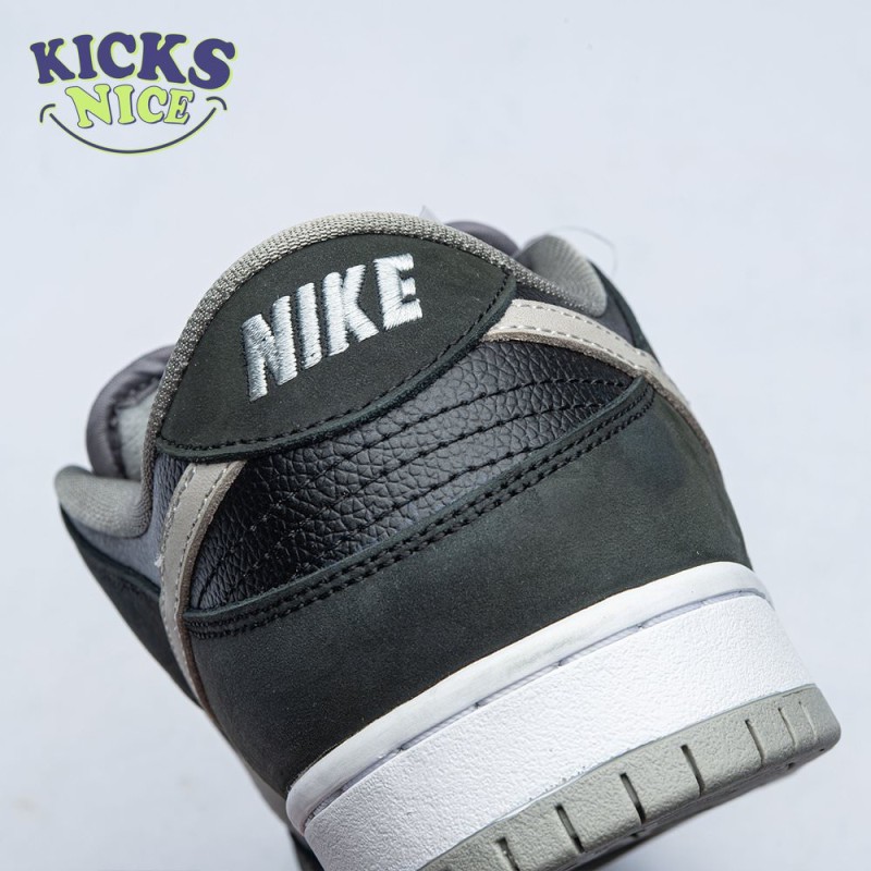 Nike SB Dunk Low 'J-Pack' Nike SB Dunk Low 'J-Pack'