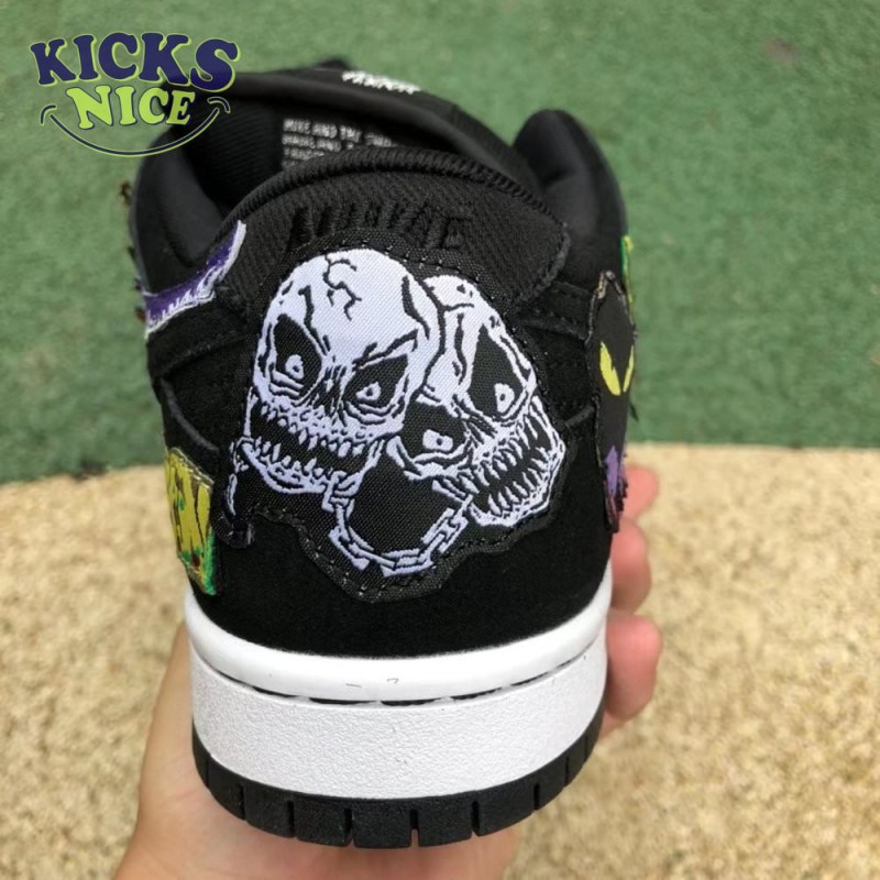 Nike SB Dunk Low Neckface Size 40-47.5 Nike SB Dunk Low Neckface Size 40-47.5